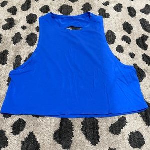 LULULEMON CUT BACK CROP TANK - SIZE 4 🍋